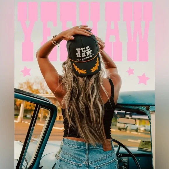 NWT Wilder Made Yee Haw Yeehaw It’s Game Day Trucker Hat Black & Gold - Picture 3 of 5